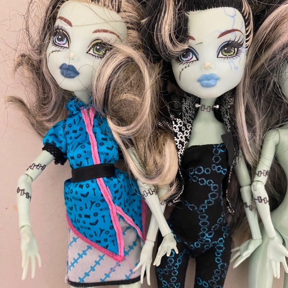 3 Monster High Dolls lot - Picture 2 of 8